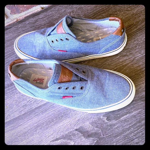 mens levi tennis shoes